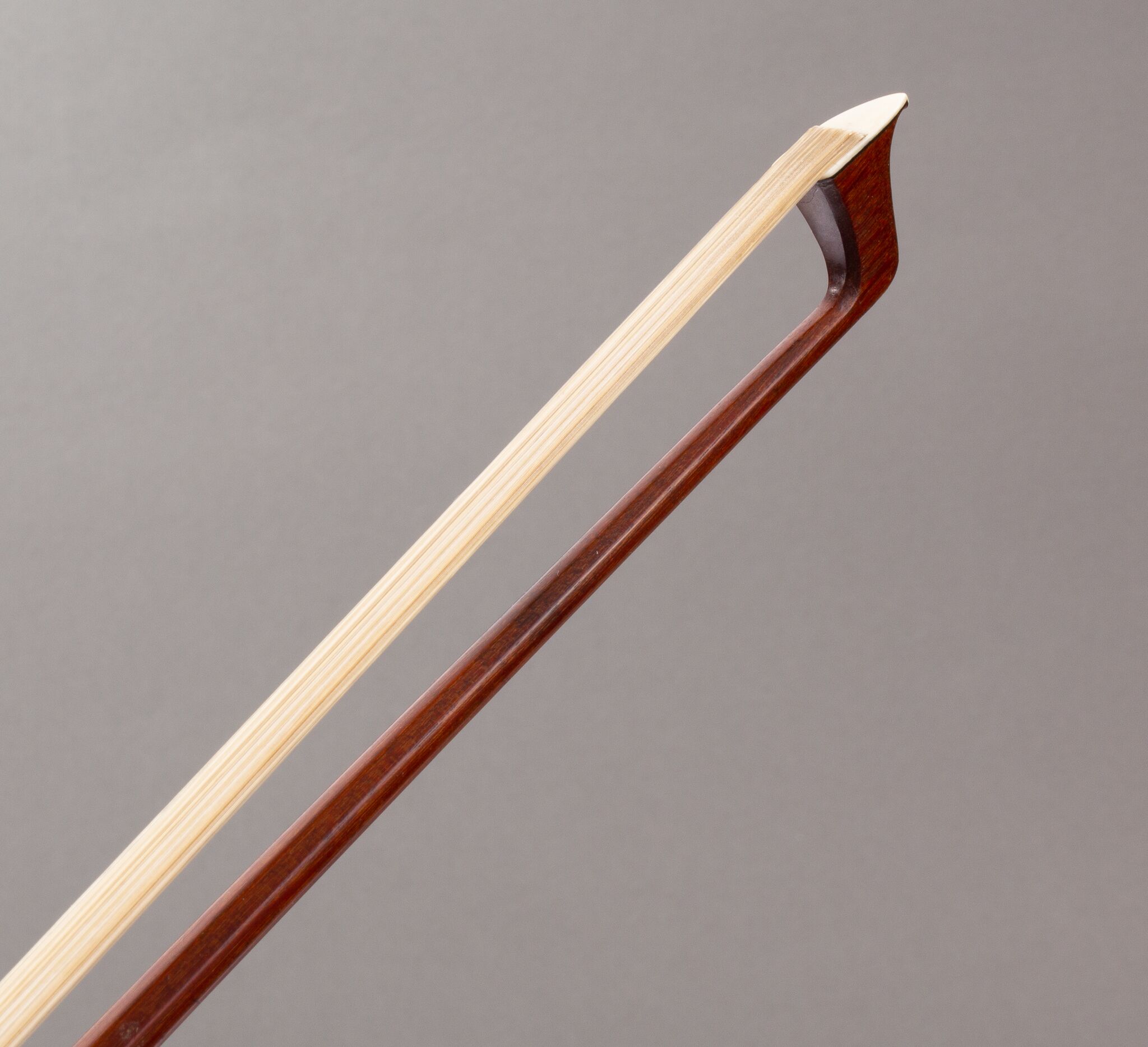 claude-a-thomassin-violin-bow-1890-4