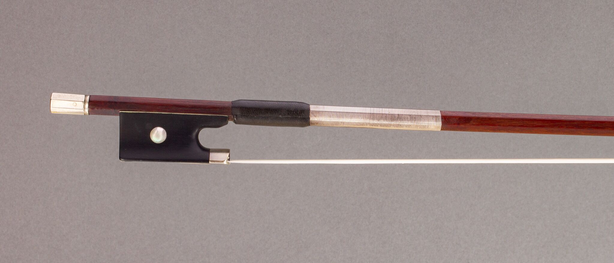 claude-a-thomassin-violin-bow-1890