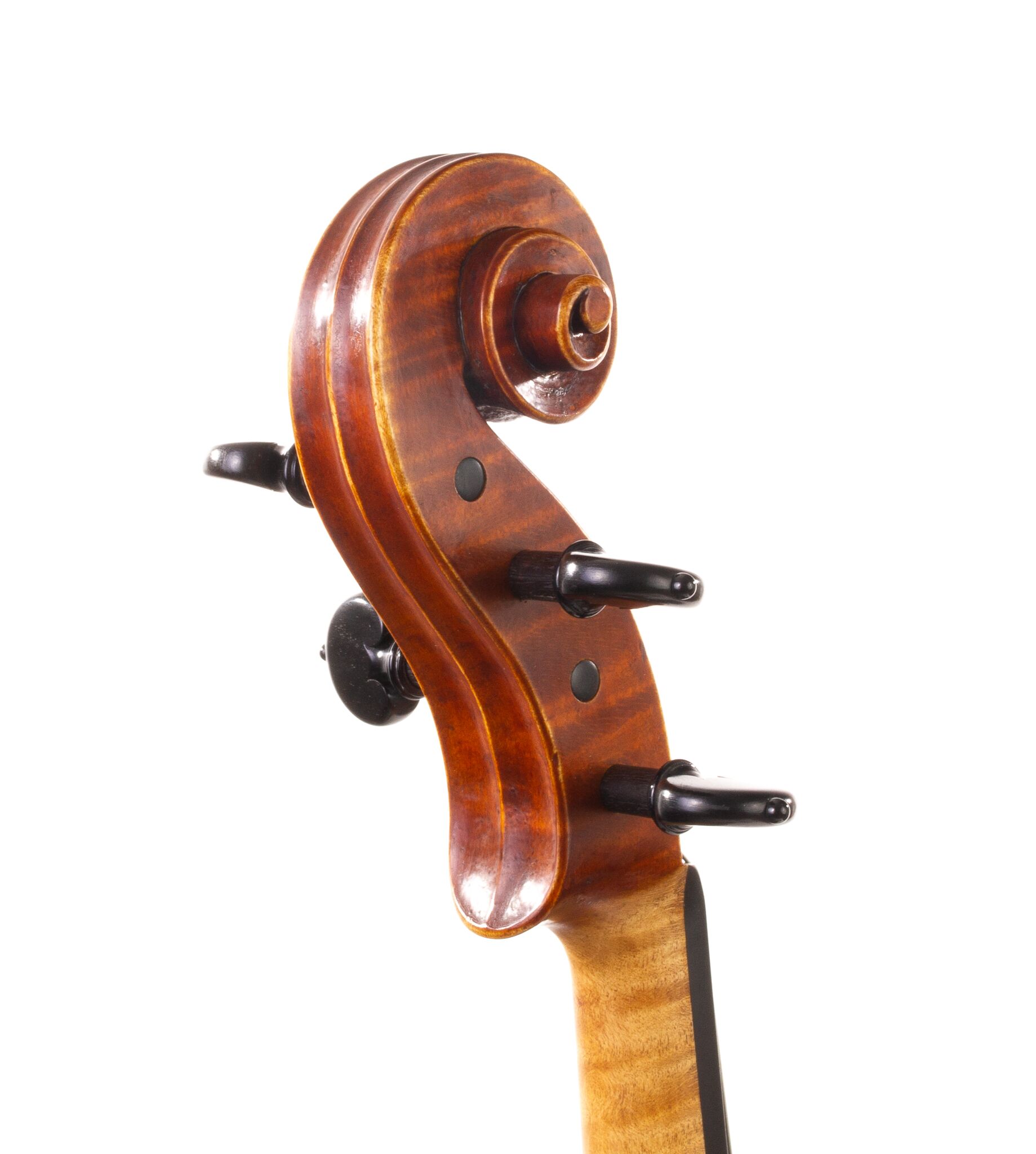 thomas-oliver-croen-viola-16-1-8-2020-05