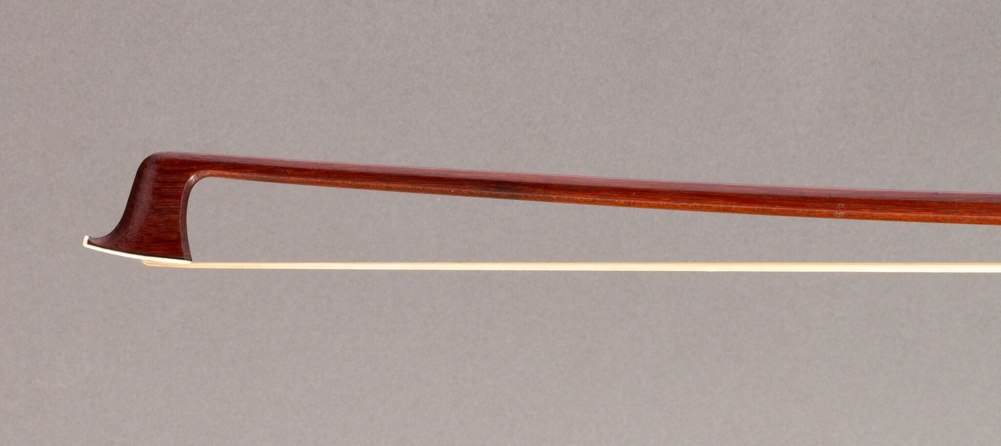 claude-a-thomassin-violin-bow-1890-1