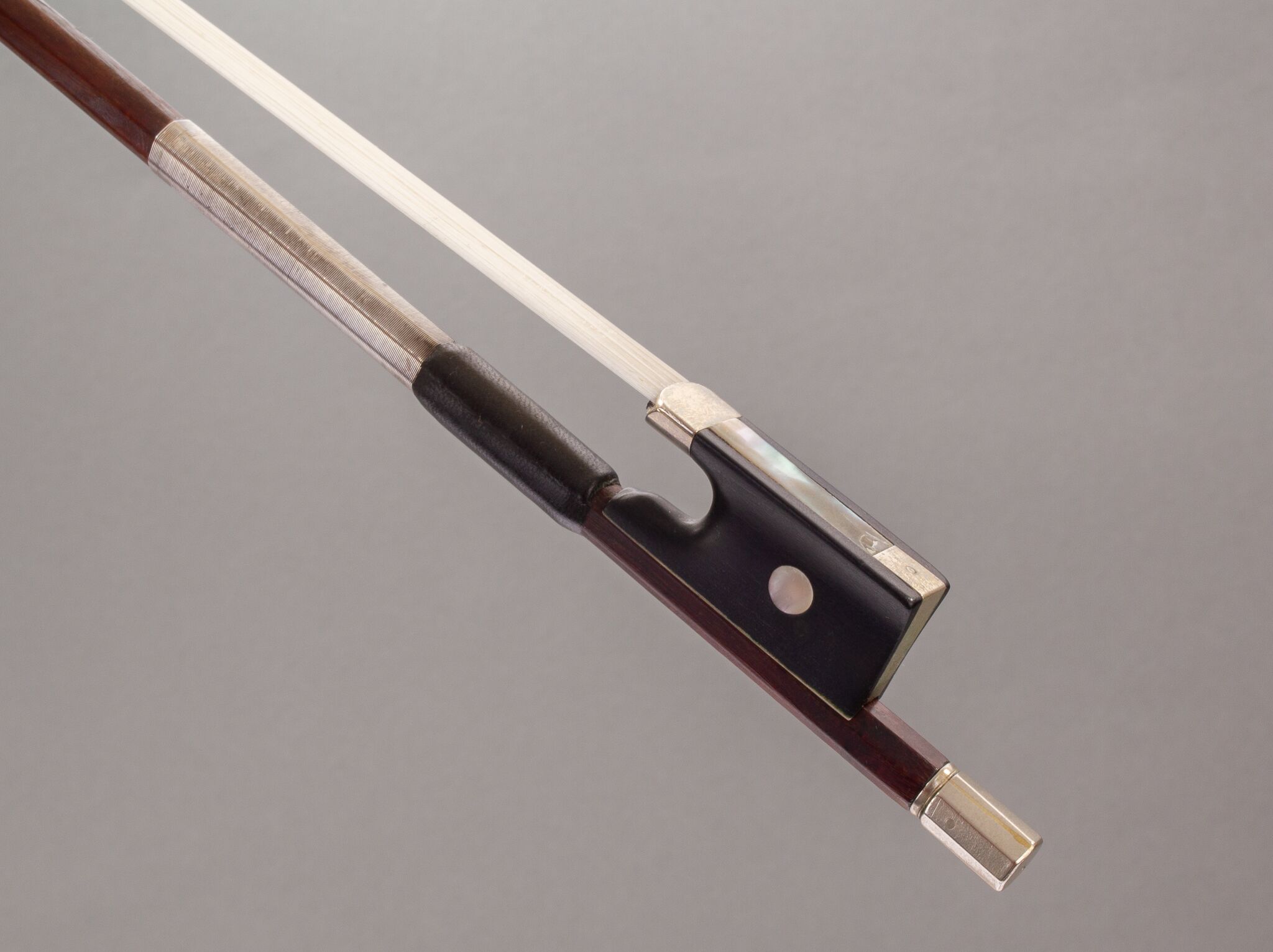 claude-a-thomassin-violin-bow-1890-5