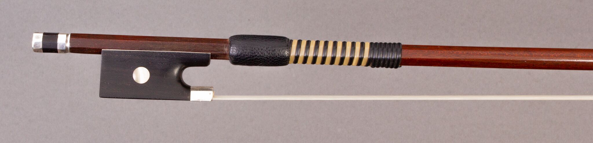 Cuniot Hury violin bow-1