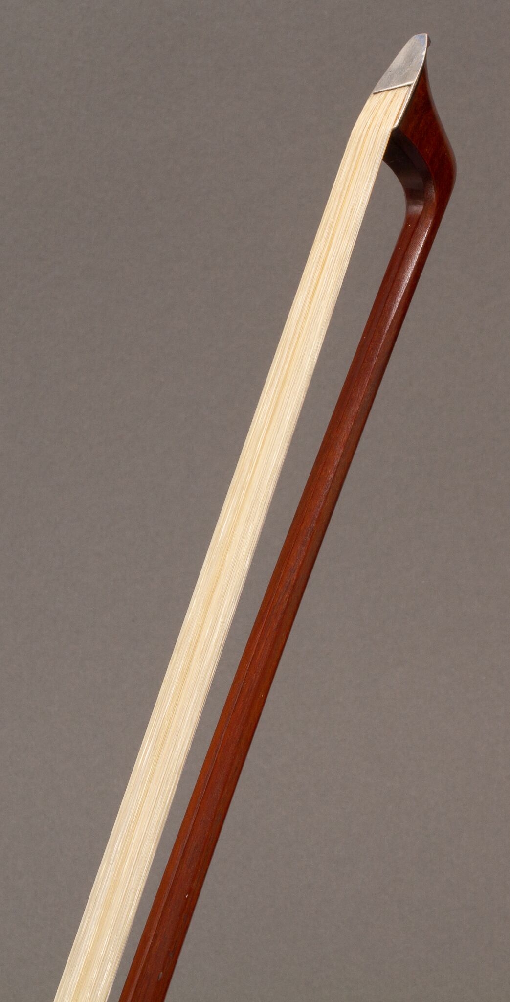 william-tubbs-silver-mounted-cello-bow-3