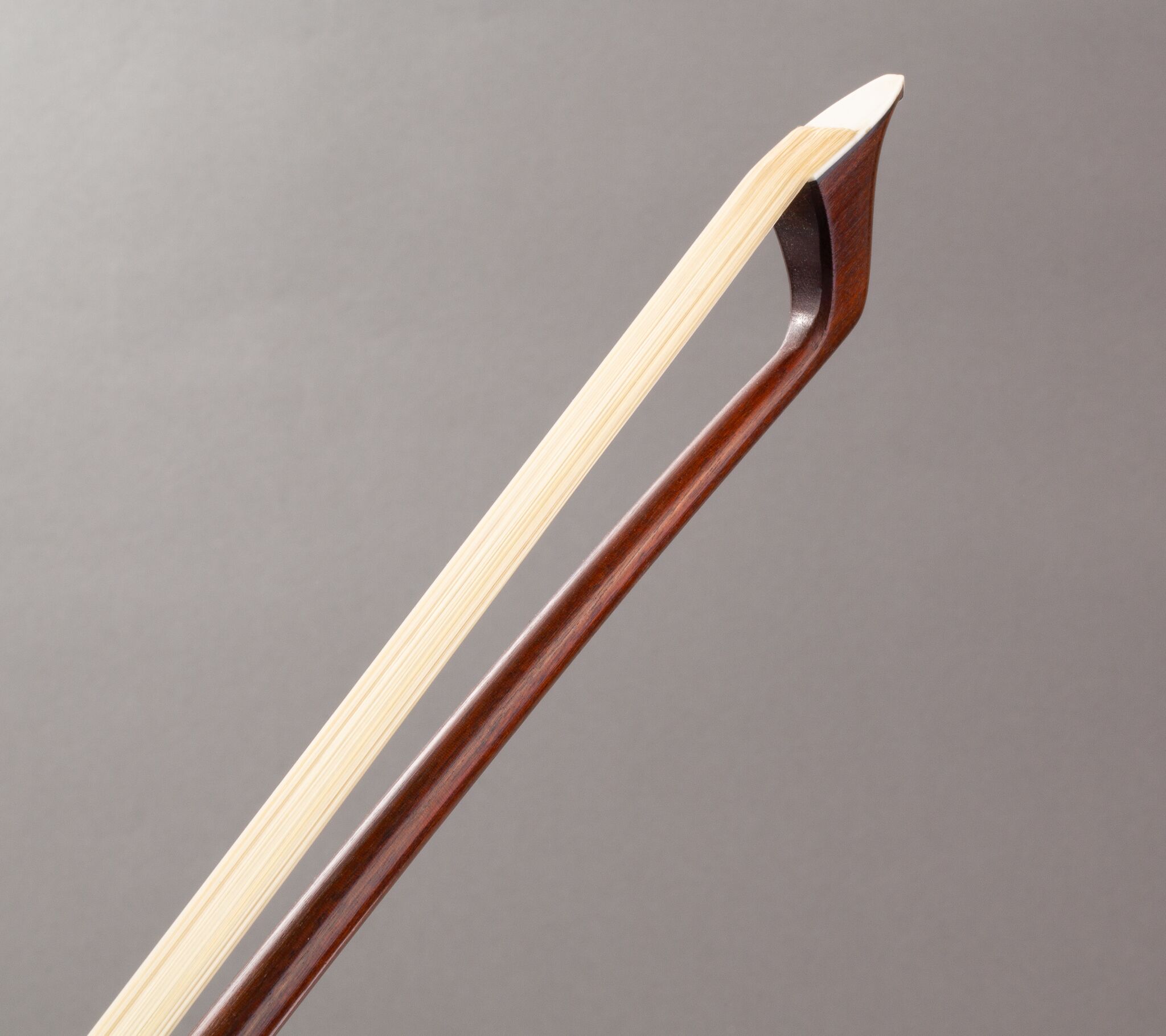 andre-chardon-cello-bow-4