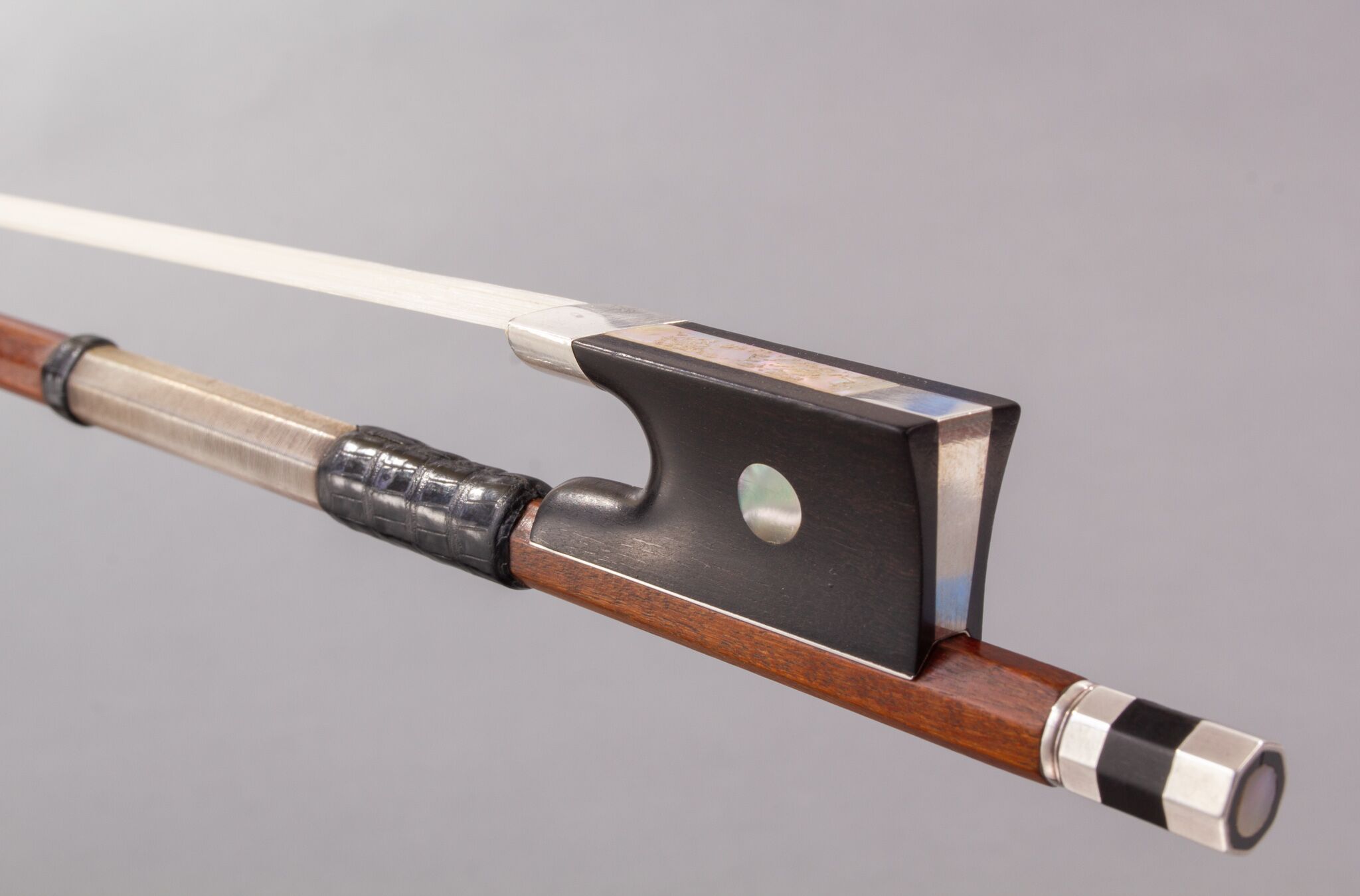 charles-bazin-violin-bow-3