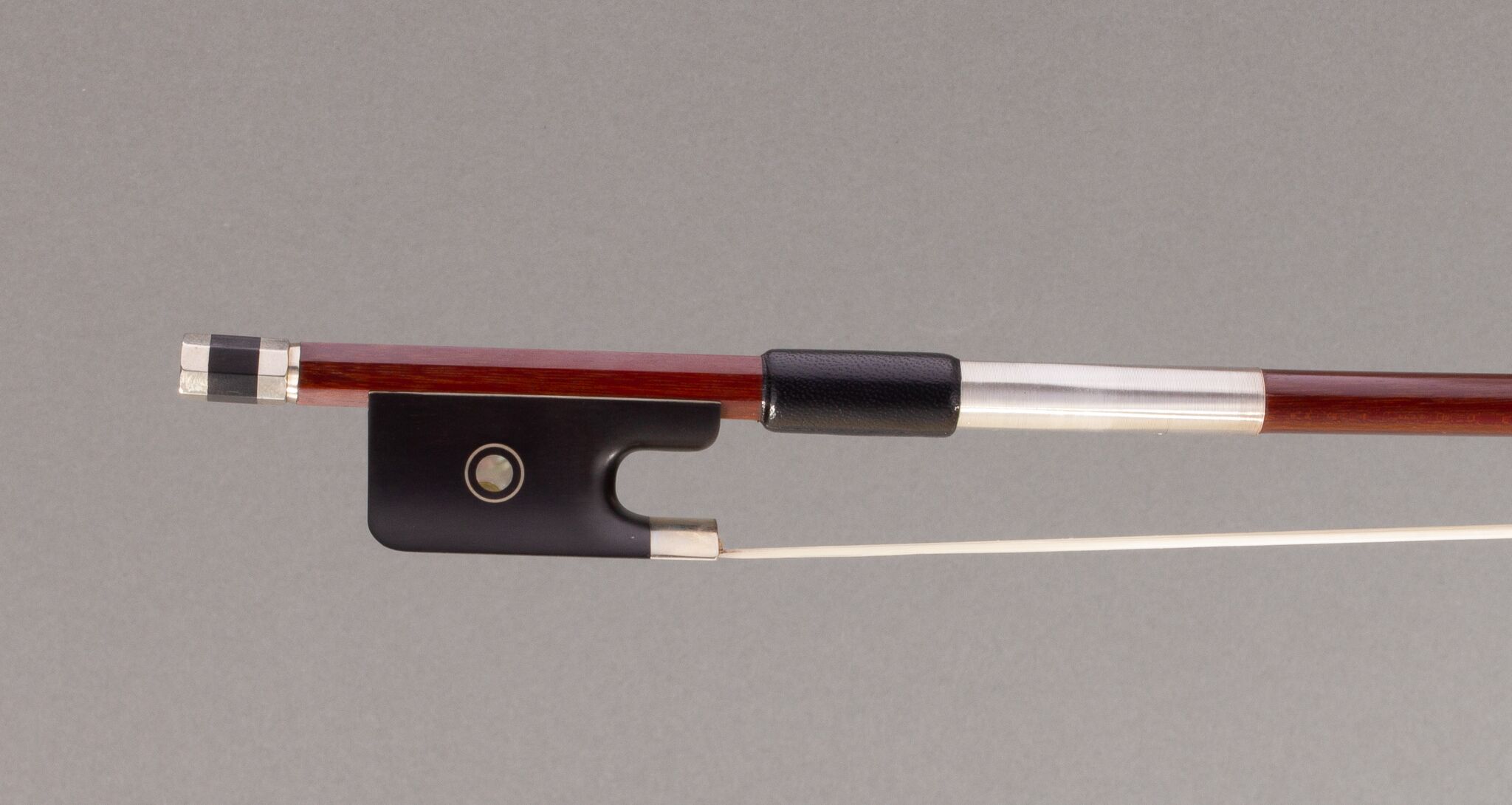 juliano-olivera-nickel-mounted-viola-bow-6