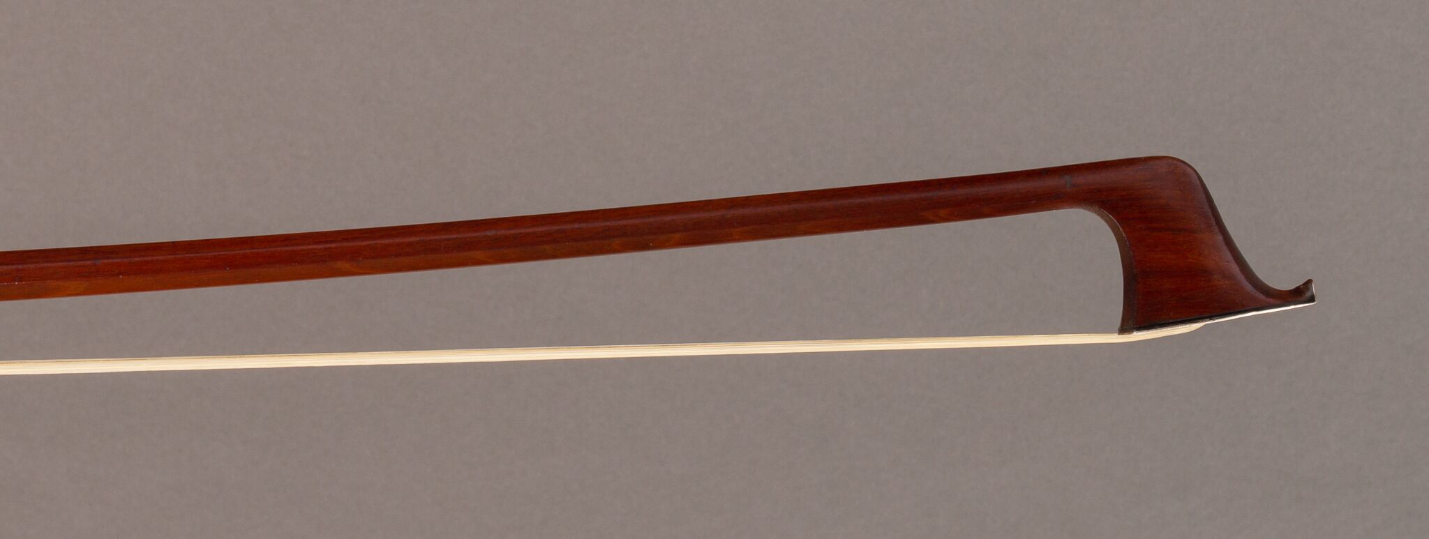 william-tubbs-silver-mounted-cello-bow-6