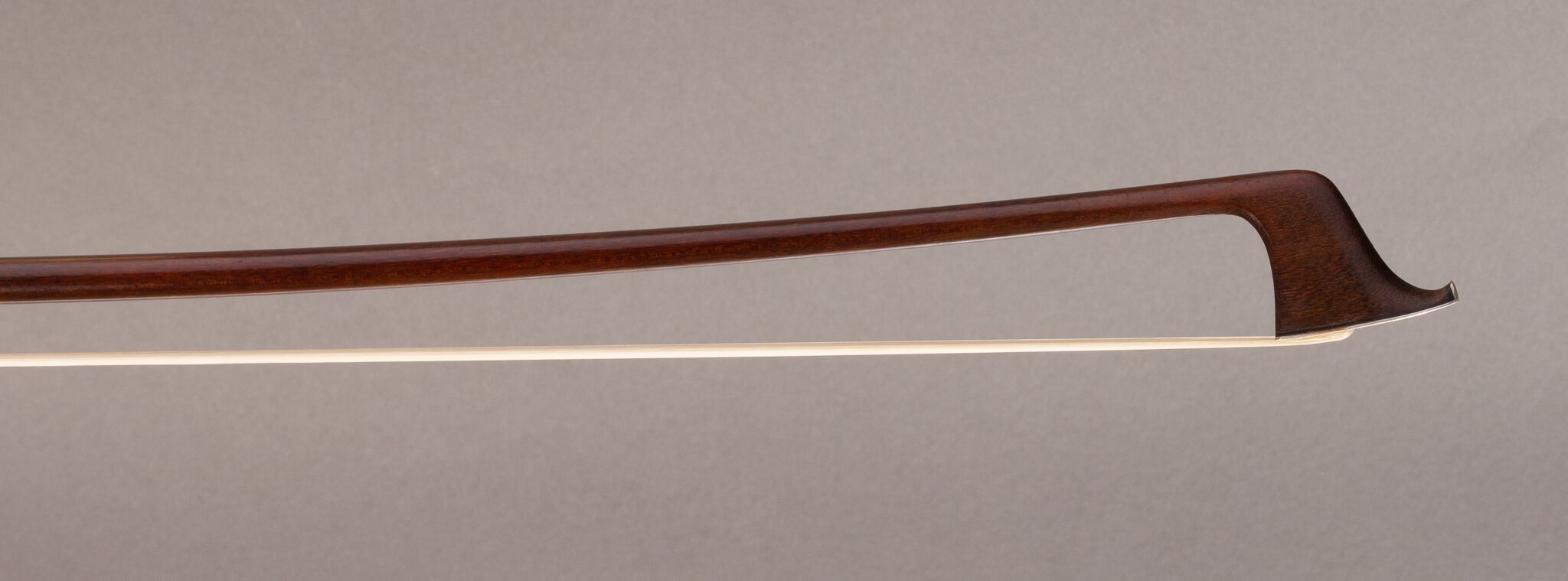 Hill-Silver-Mounted-Cello-Bow-6