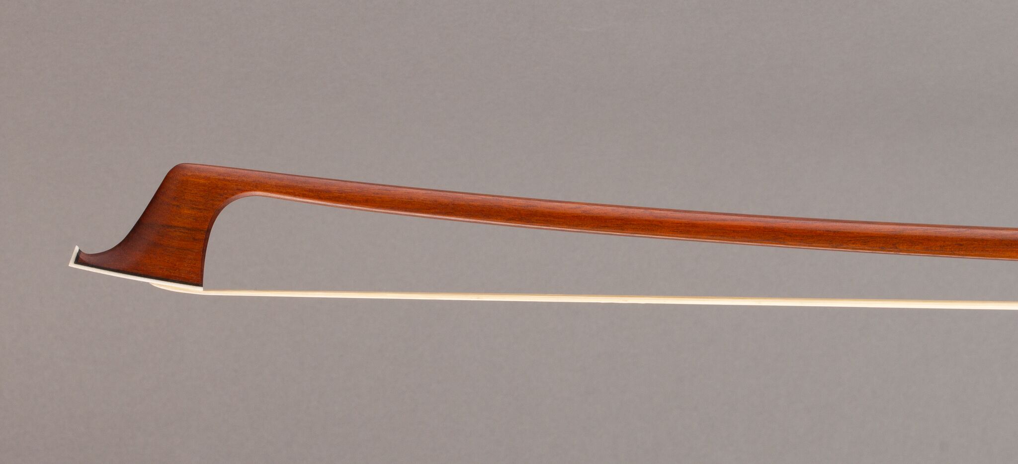 roger-treat-silver-mounted-cello-bow-2