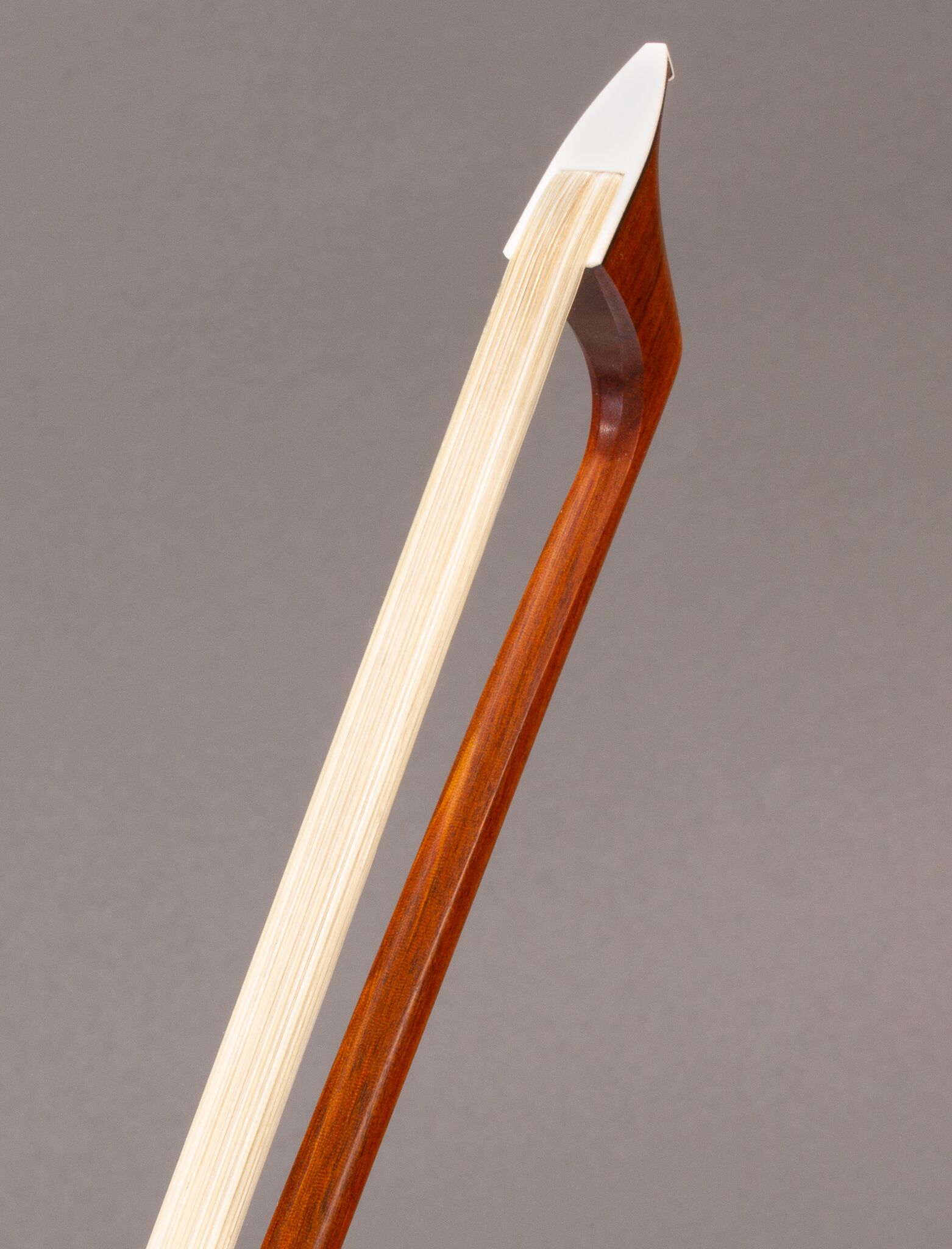 roger-treat-silver-mounted-cello-bow-3