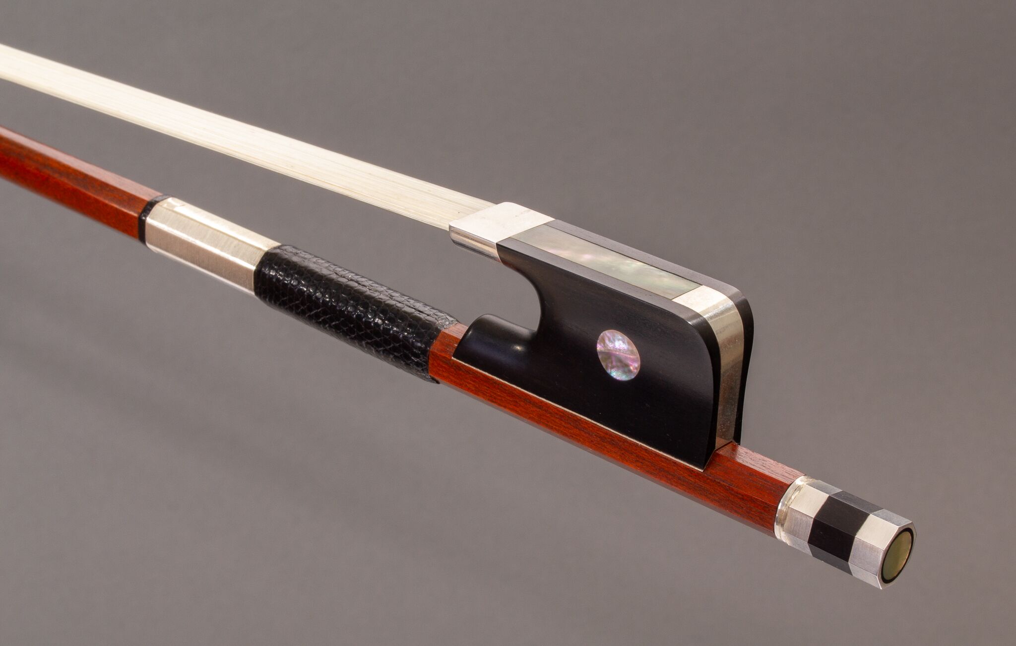 roger-treat-silver-mounted-cello-bow-4