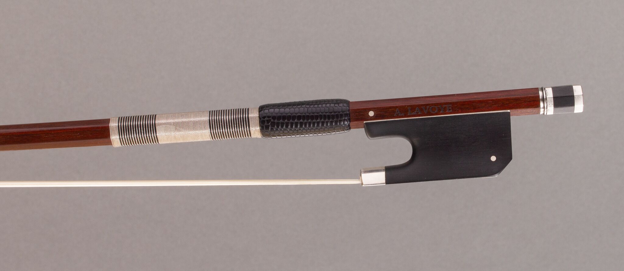 a-lavoye-silver-mounted-violin-bow-2
