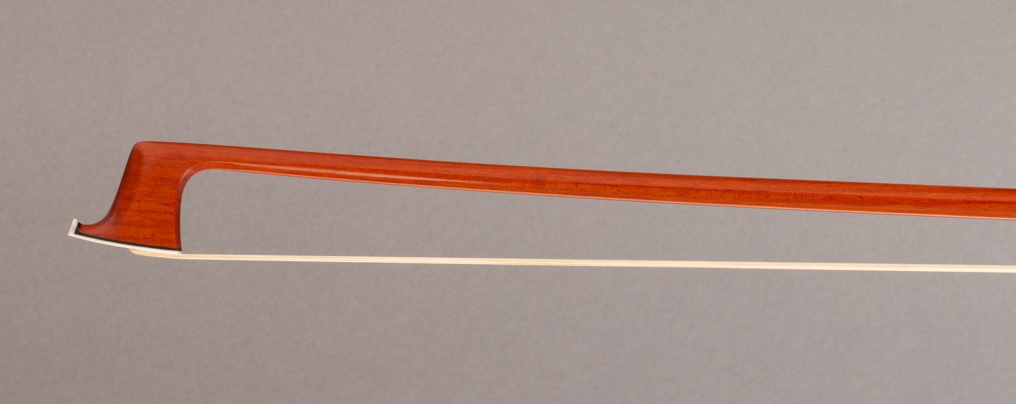 douglas-raguse-silver-mounted-violin-bow-2-2