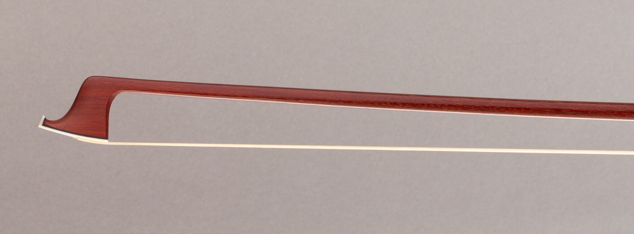 roger-treat-silver-mounted-violin-bow-2