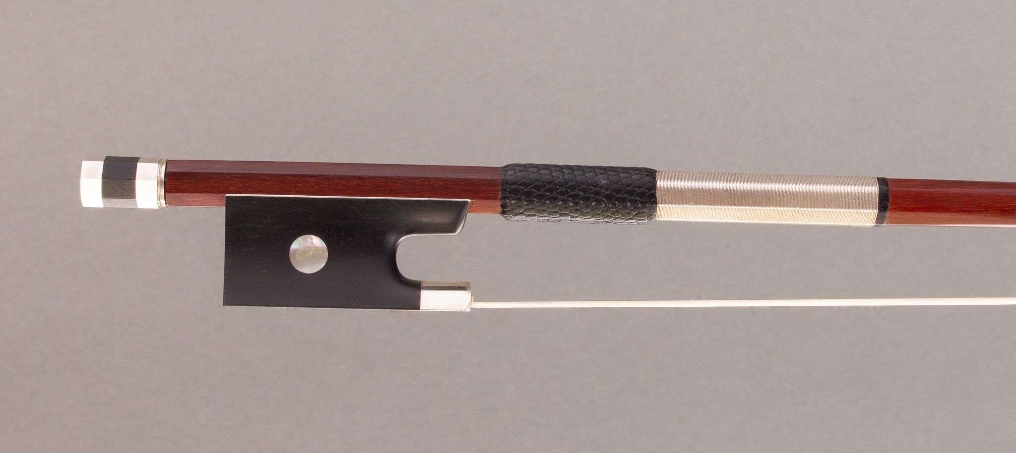 roger-treat-silver-mounted-violin-bow-5