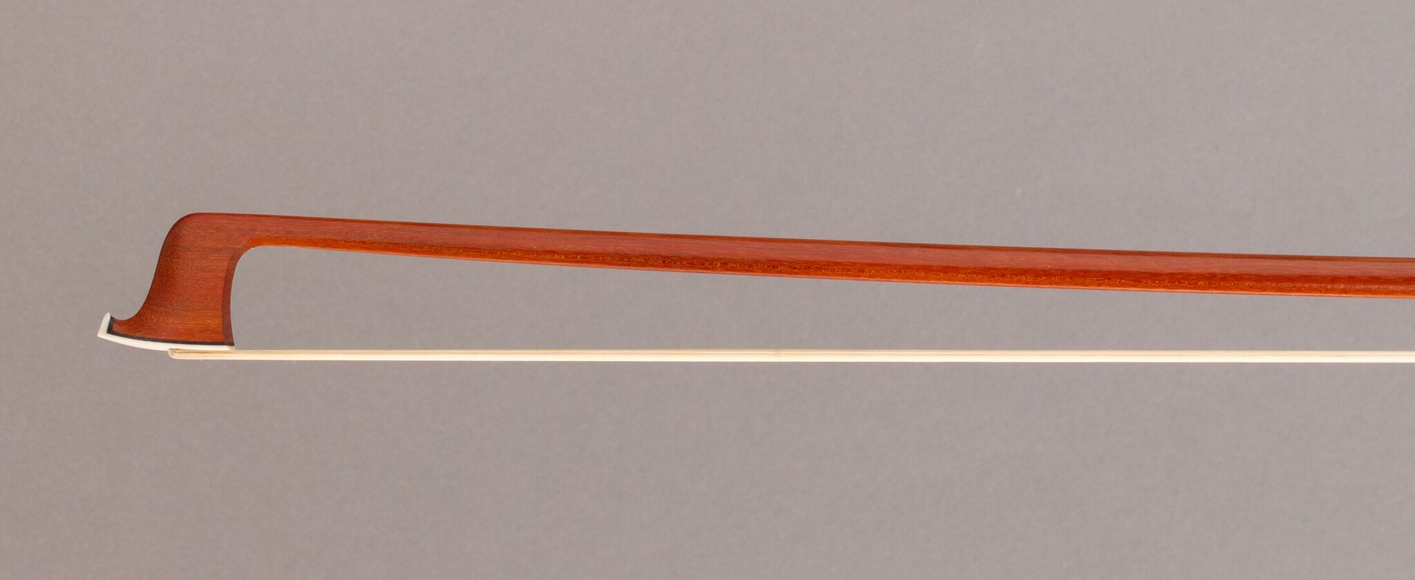 Eric-Gagne-Viola-Bow-2