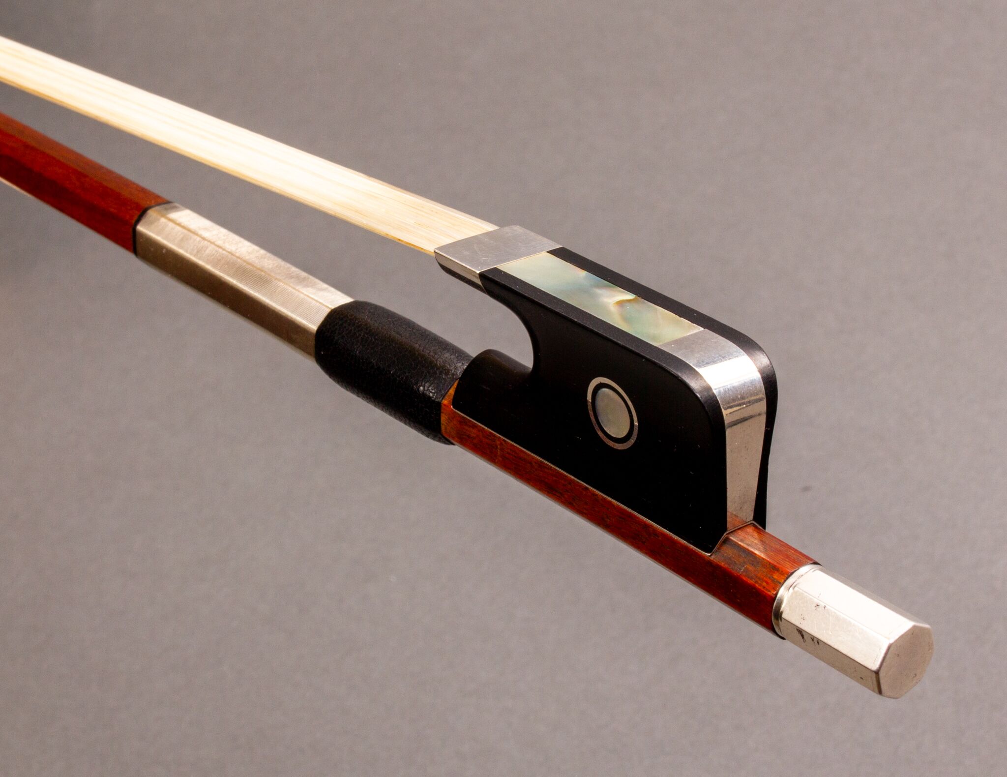 David Russel Young Cello Bow 78.25-5