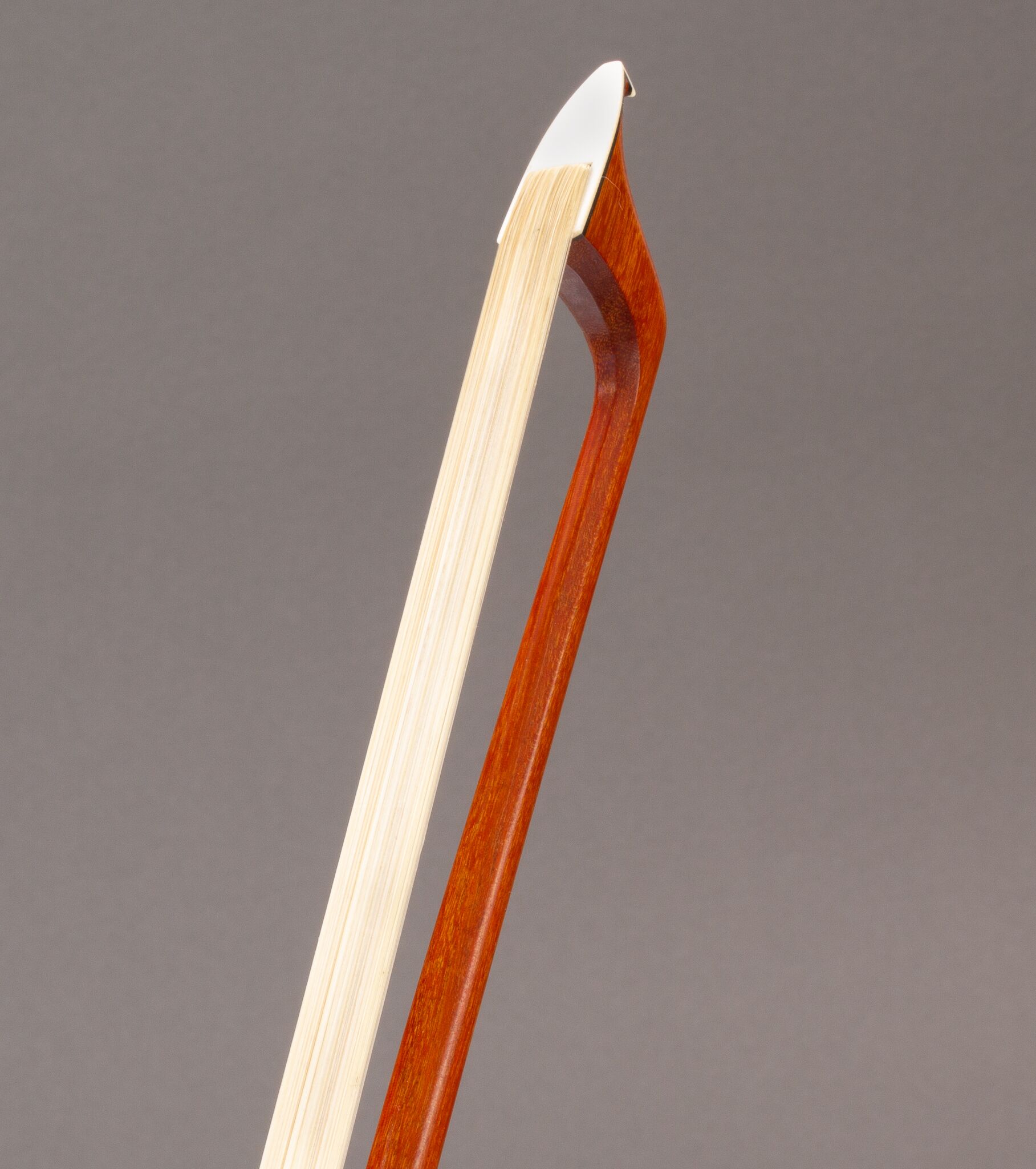 andre-lavoye-silver-mounted-cello-bow-3