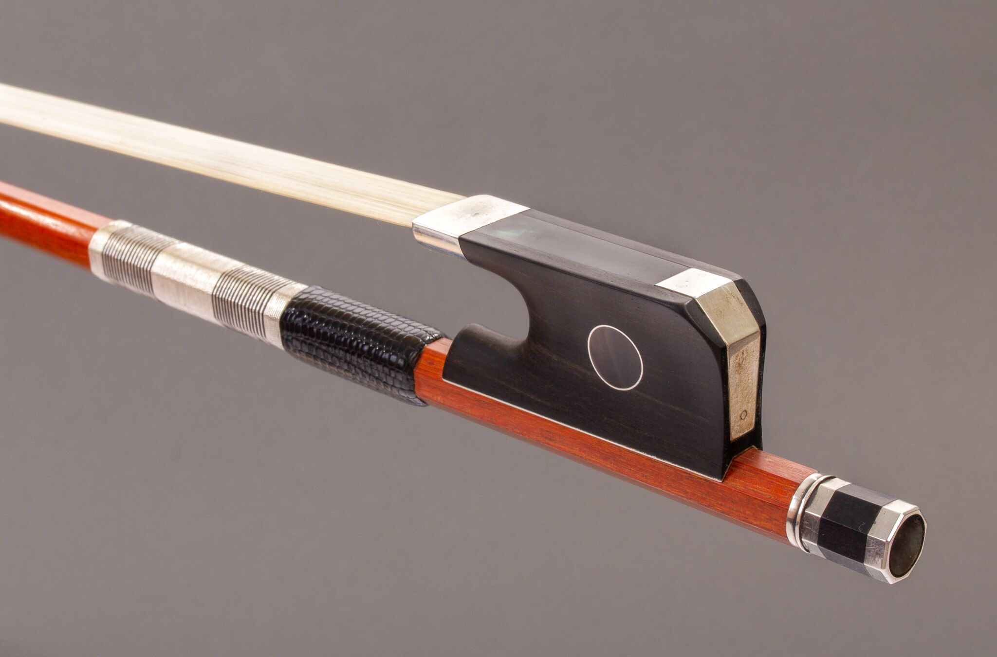 andre-lavoye-silver-mounted-cello-bow-4
