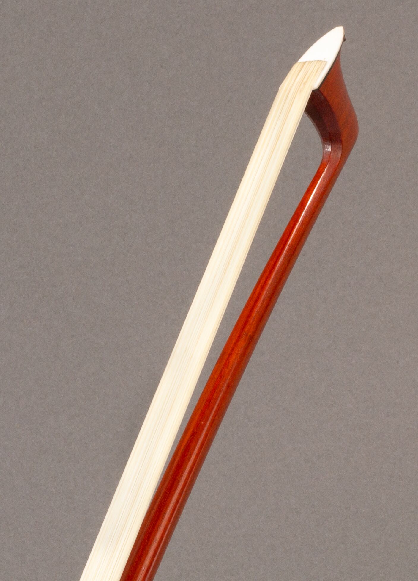 andre-lavoye-silver-mounted-viola-bow-1