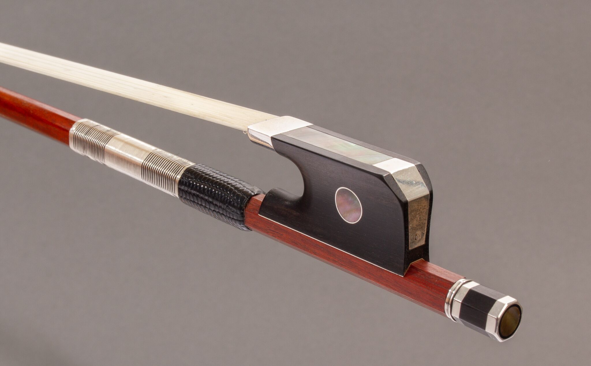 andre-lavoye-silver-mounted-viola-bow-4