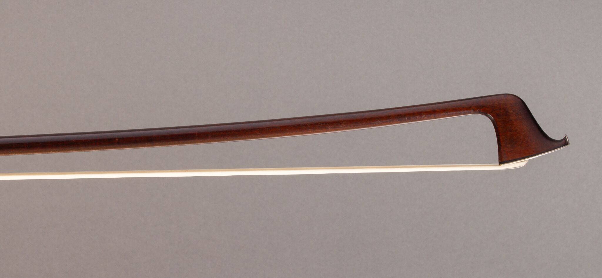 james-tubbs-viola-bow-1