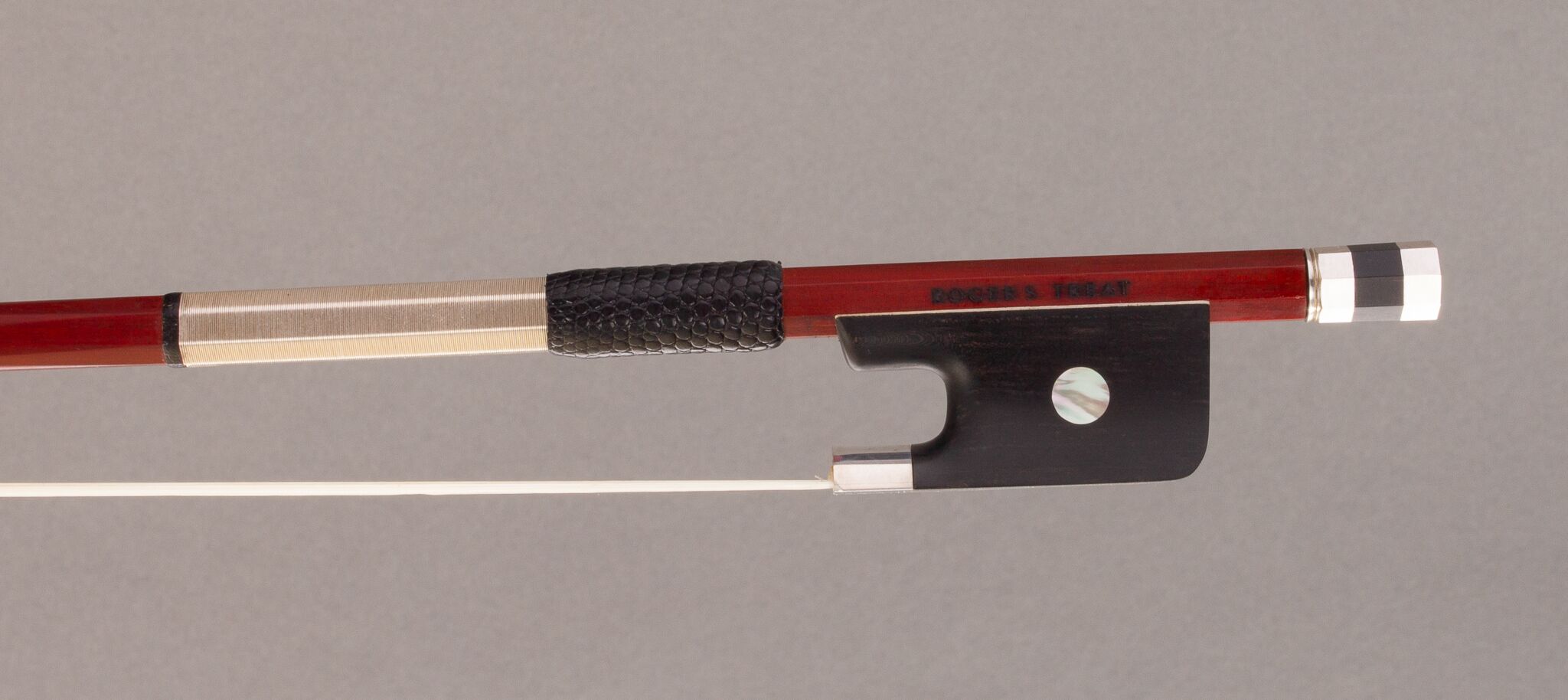 roger-treat-silver-mounted-viola-bow-1