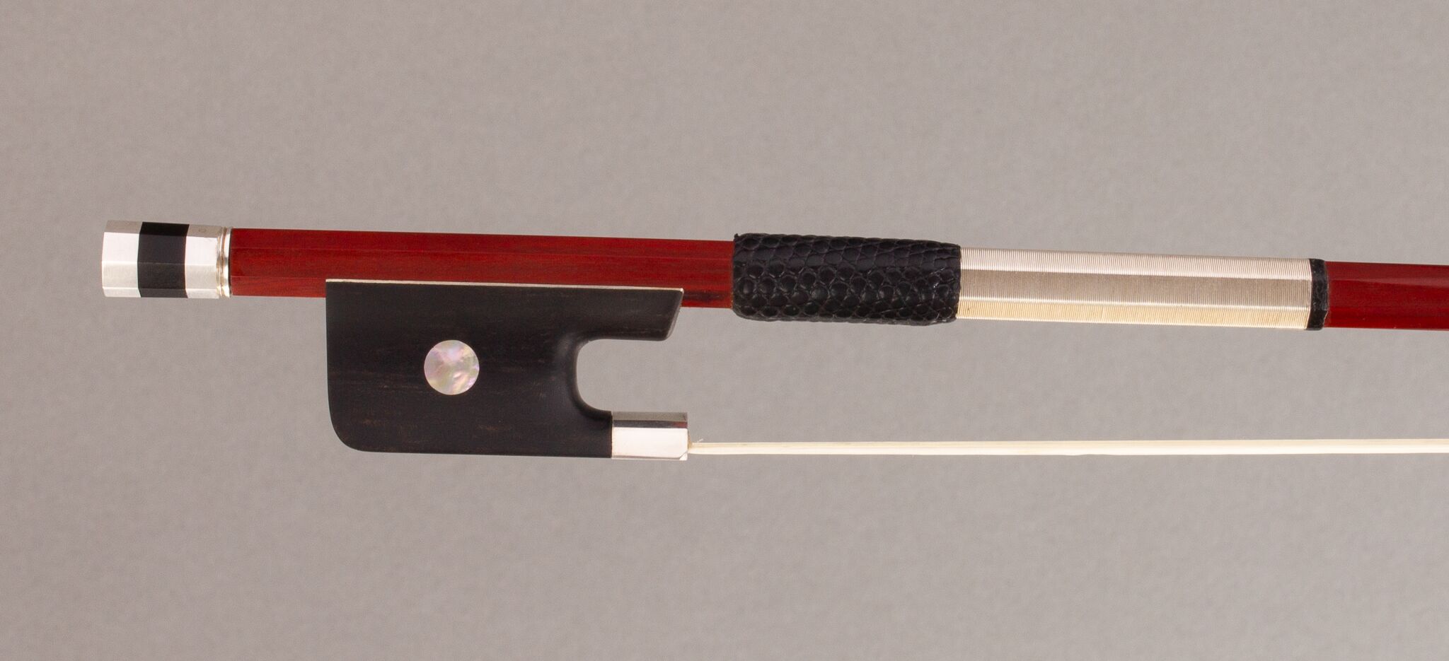roger-treat-silver-mounted-viola-bow-5