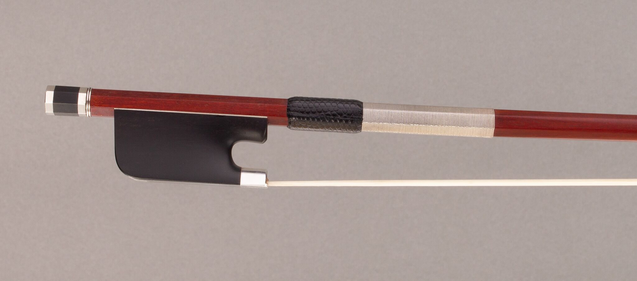 Z. Rodrigue-Cello-Bow-5